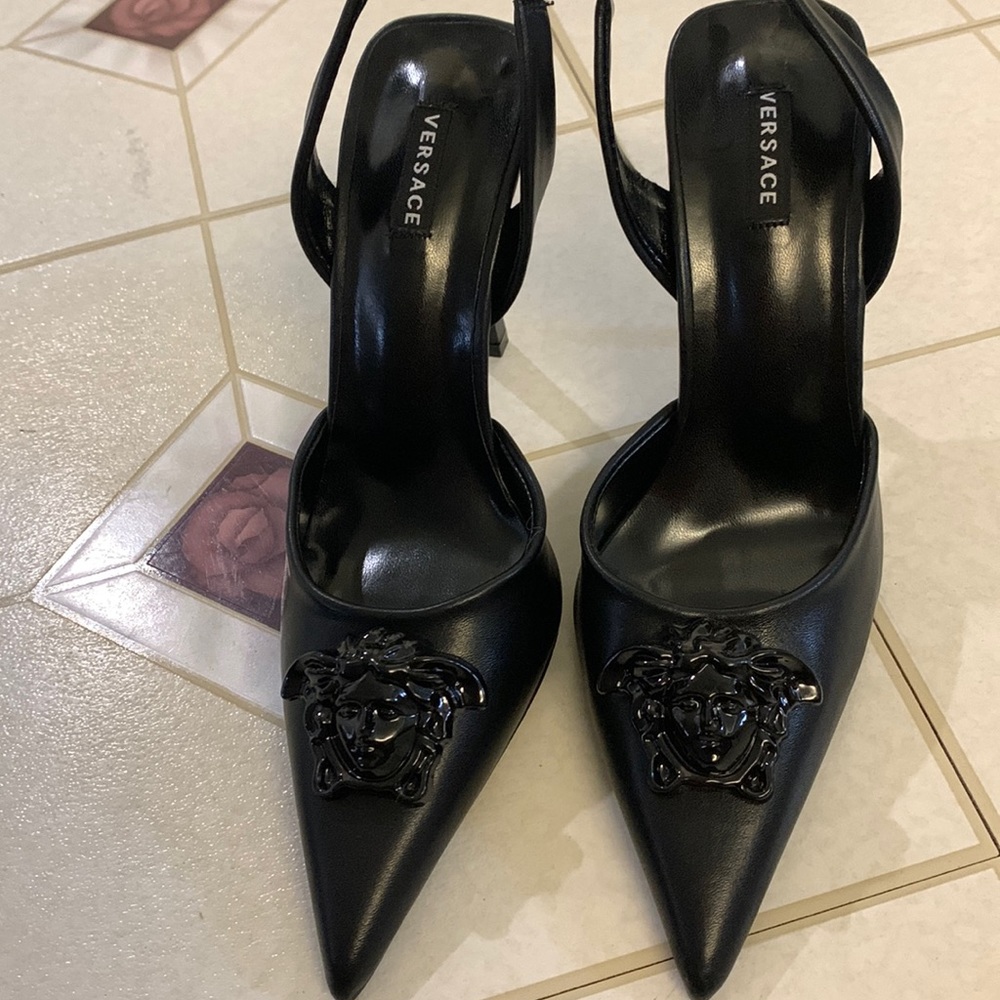 Versace like shoes